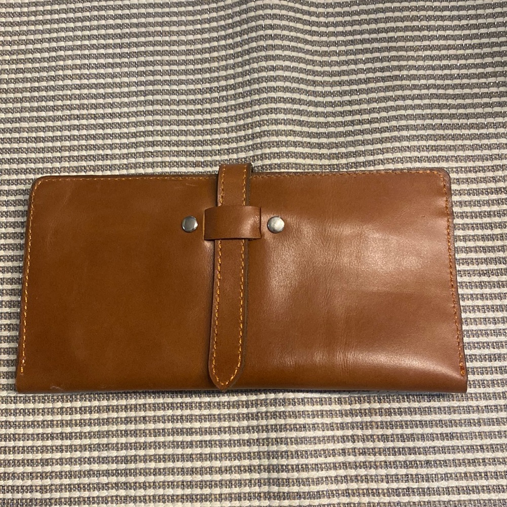 Large Artisan English Tan Cognac Leather Wallet